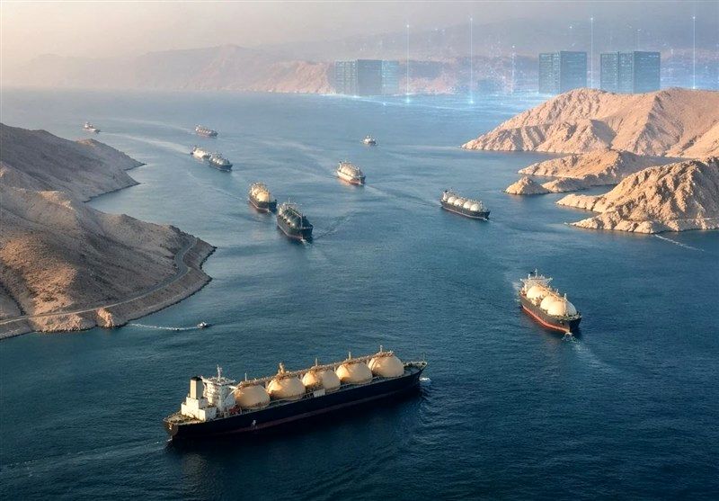 مضیق هرمز.. السیادة الإیرانیة تُسقط "أوهام التحریر" الأمریکیة
