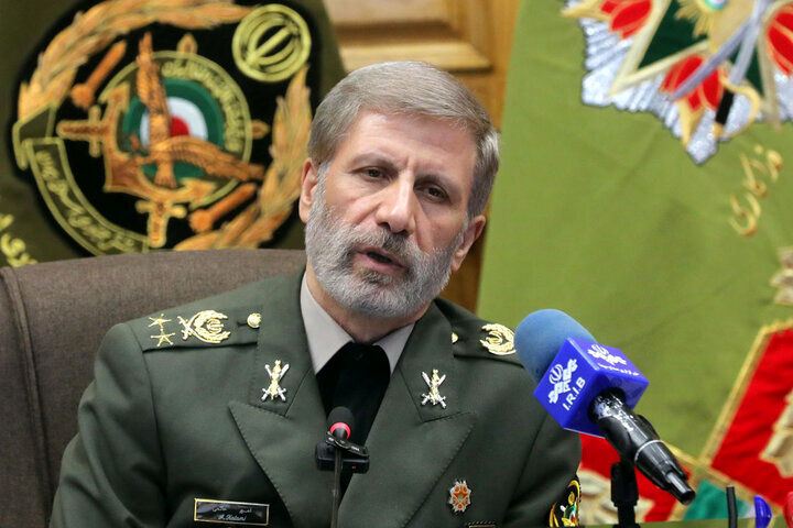 اللواء حاتمی: العدو أدرک أنه یجب أن یحترم إیران
