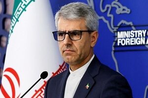 طهران تدعو أفغانستان لإزالة العوائق أمام التدفق الطبیعی للمیاه فی الأنهار الحدودیة

