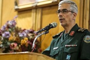 اللواء باقری: ملامح عظمة حرس الثورة قد أضنت الأعداء

