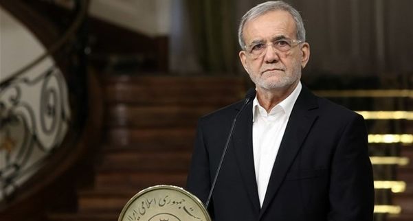 بزشکیان: دول المنطقة قادرة على حل مشکلاتها دون وصایة خارجیة
