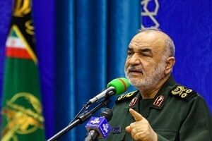 اللواء سلامی: لن نجعل من دولة أخرى ساحة لمعرکتنا/ حیاة إسرائیل تعتمد على الدعم الأمیرکی المباشر

