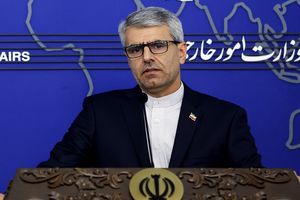 بقائی: على أوروبا أن تتوقف عن مجاراة امریکا فی فرض العقوبات على الشعب الإیرانی

