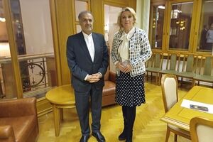 ایران و روسیا تؤکدان على تعزیز التعاون الإعلامی الثنائی

