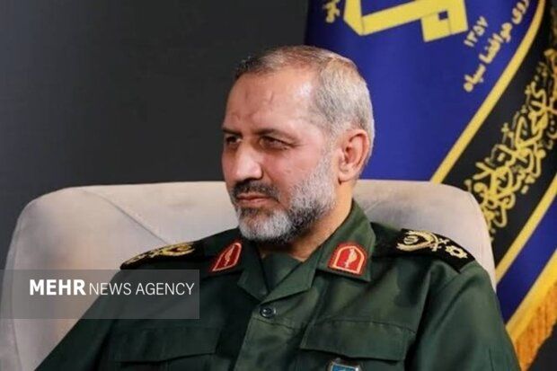 العمید موسوی: کونوا طوع أمر الولایة وتجنبوا کل کلمة تهدد اتحادکم المقدس

