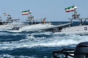 عبور 35 سفینة من مضیق هرمز خلال الـ 24 ساعة الماضیة بالتنسیق مع بحریة الحرس الثوری
